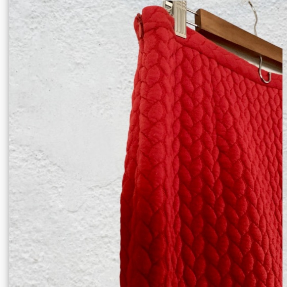 Sharagano Red Quilted Skirt Size 10 - Picture 6 of 10
